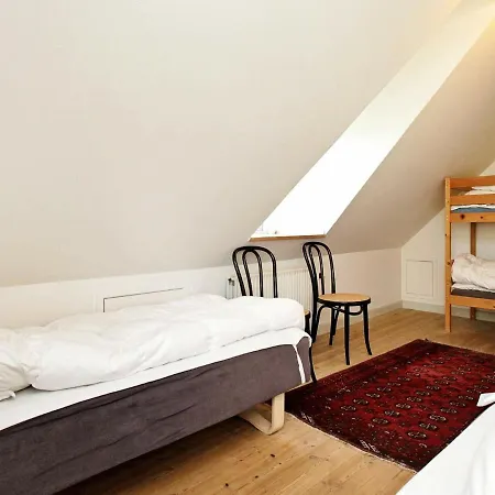 Five-bedroom Holiday In Nyborg * Bovense